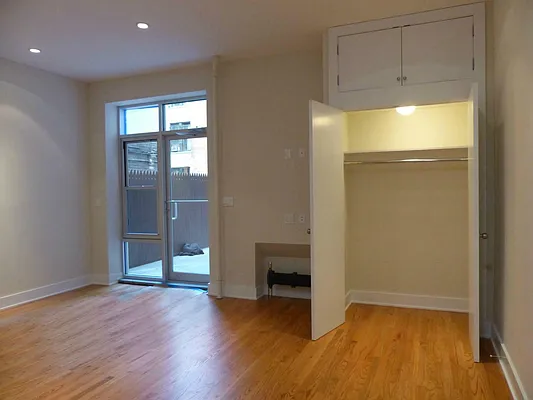 Rented by Immac Realty | media 9