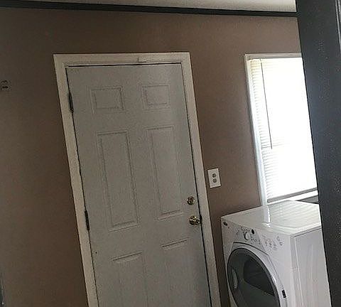 3rd image of 4560 Camden Ave