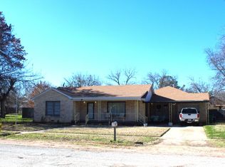 516 S Austin St, De Leon, TX 76444
