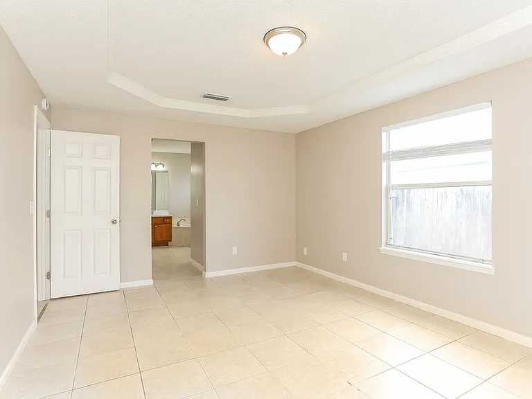 2222 Thomas Lynch Ct — Photo 11