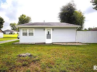 11224 State Route 29, Pekin, IL