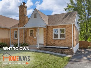 10310 Lackland Rd, Saint Louis, MO 63114