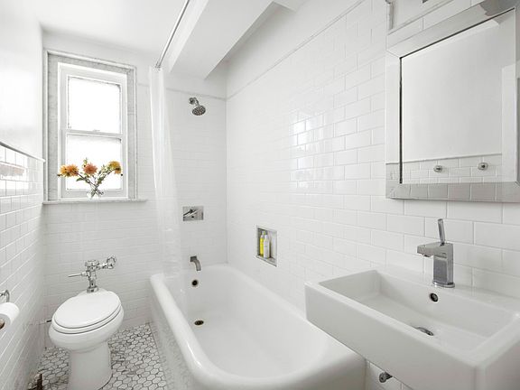 4th image of 24 Monroe Pl APT 6C