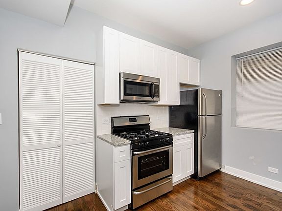 2nd image of 2643 N Washtenaw Ave #2F