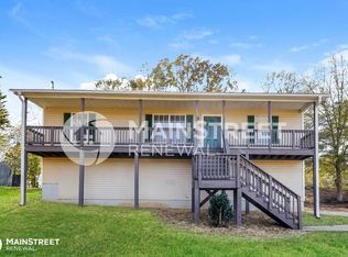 110 Limestone Ln, Douglasville, GA 30134