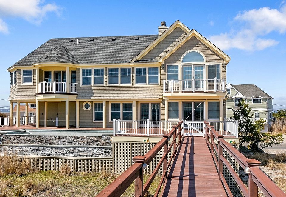945 Dune Rd, Westhampton Beach, NY 11978 Zillow
