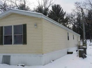 6738 Russell Rd, Twin Lake, MI 49457