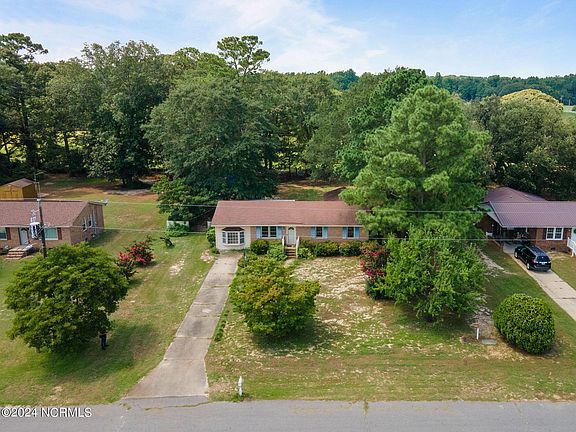 3rd image of 232 Sugg Drive