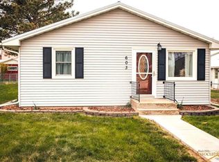 603 Norris St, Wall, SD 57790