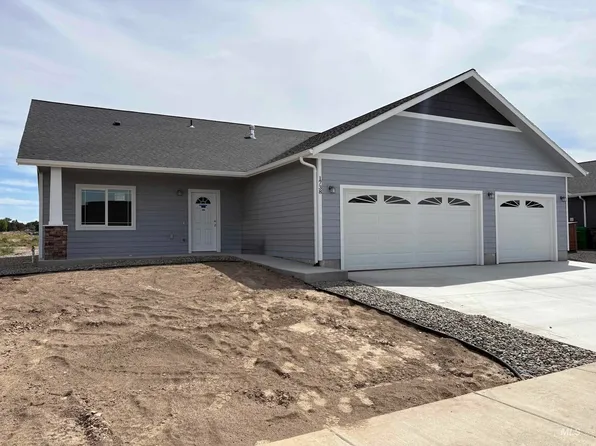 1738 Yellowstone Ct, Lewiston, ID 83501