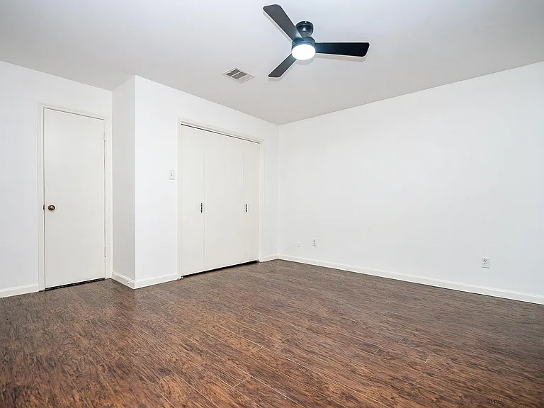 7822 Albin Ln — Photo 12