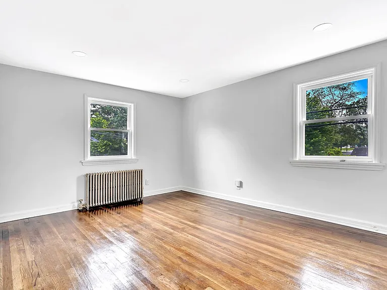 401 Sanford Ave — Photo 7