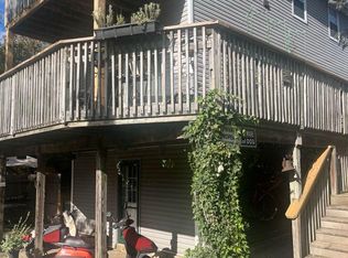 32 River Rd, Conshohocken, PA 19428