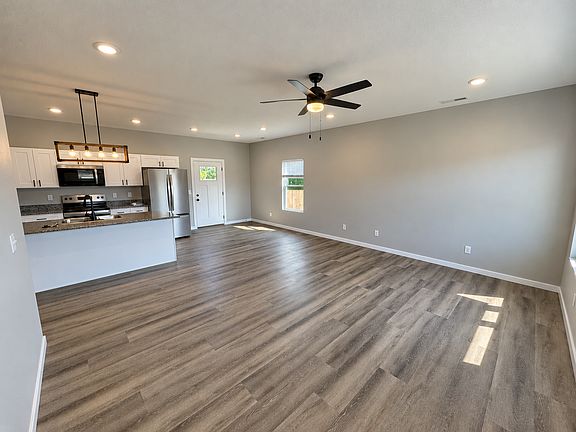 4th image of 5150 W Josh St