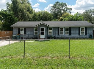 2365 Peach Dr, Jacksonville, FL 32246