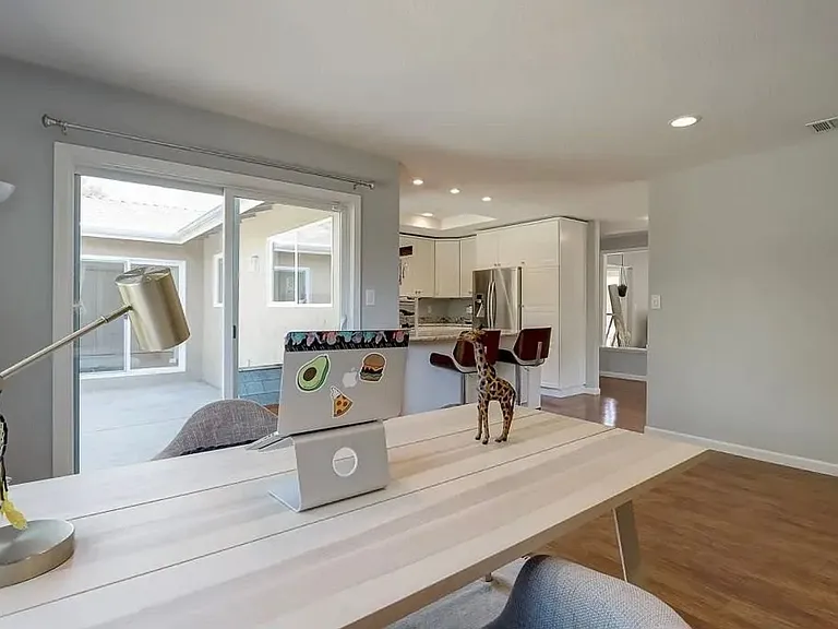 1312 Morrill Ave — Photo 14