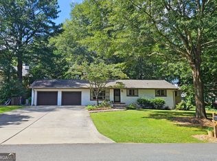 194 Kenneth Dr, Alpharetta, GA 30009