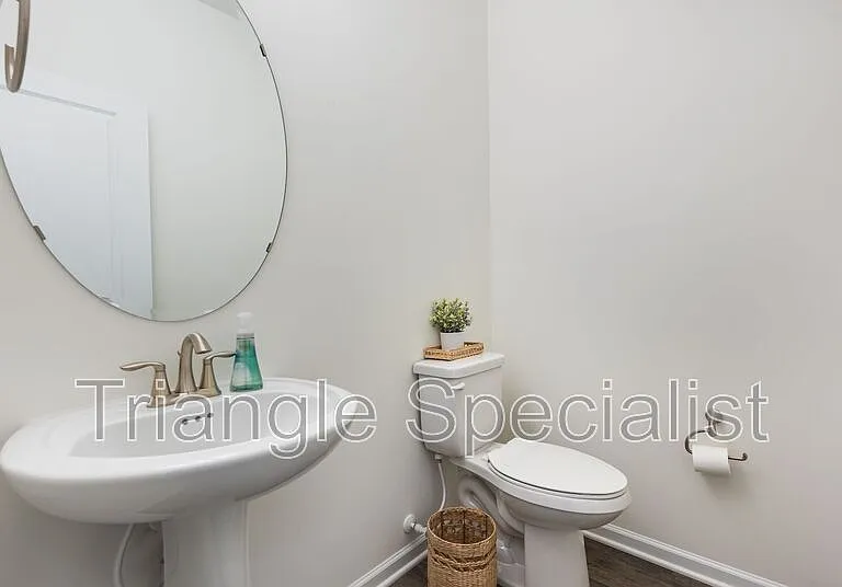 6946 Leesville Rd — Photo 9