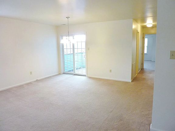 3rd image of 27 Martine Ct #1
