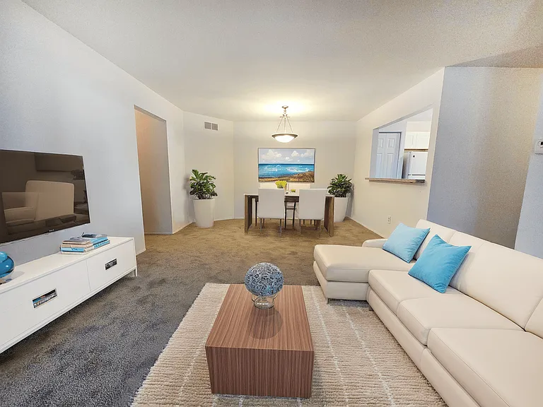 Creekside of Farmington Hills Apartments — Photo 9