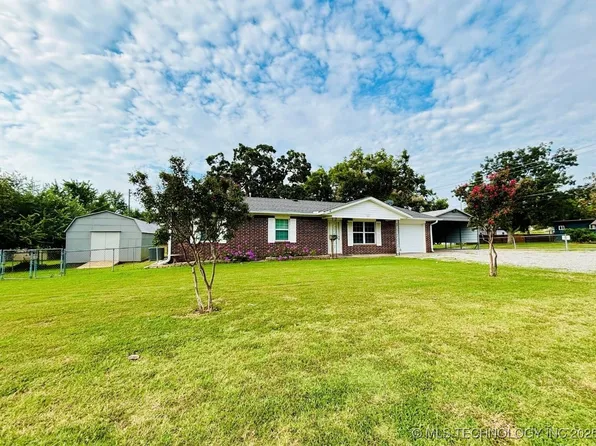 421 Rock Ave, Eufaula, OK 74432