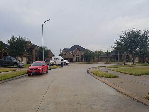 5th image of 2106 Witham Park Ln