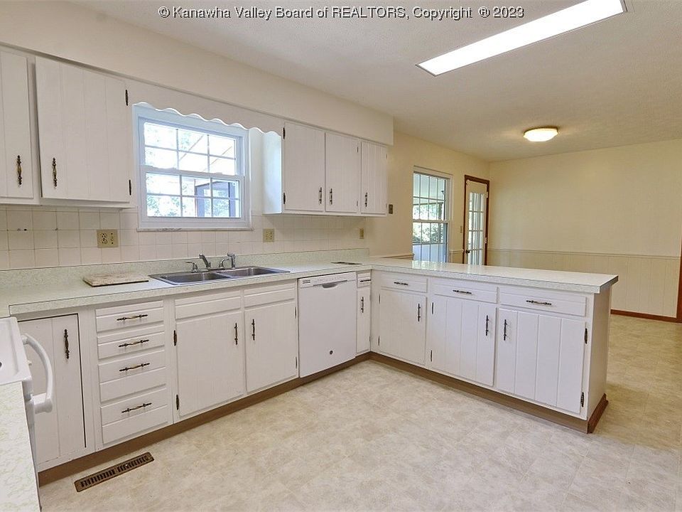 1804 Smith Rd, Charleston, WV 25314 Zillow