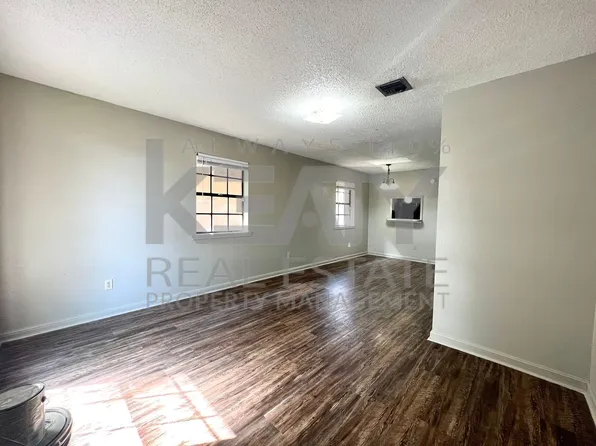 402 Loire Avenue, 402 Loire Ave APT A, Lafayette, LA 70507