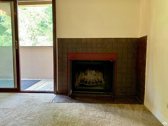 2nd image of 1061 W Beaver Creek Blvd Suite H202