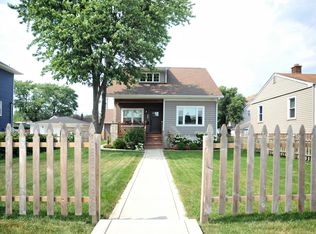 663 119th St, Whiting, IN 46394