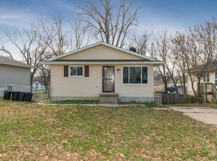 127 W Broadway St, Central City, IA 52214
