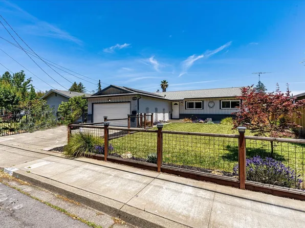2736 Beard Road, Napa, CA 94558
