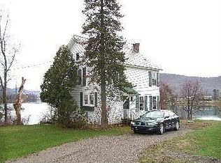 70 Black Point Rd, Ticonderoga, NY 12883