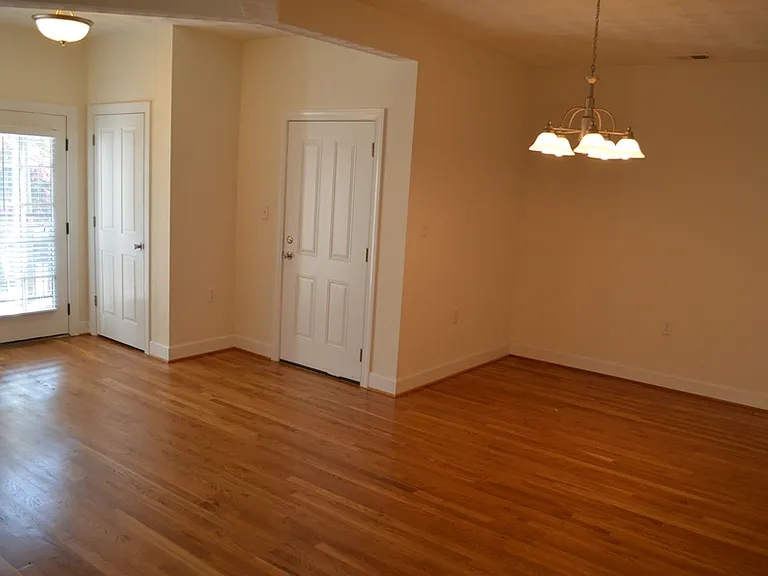 915D Colley Ave #1 — Photo 5