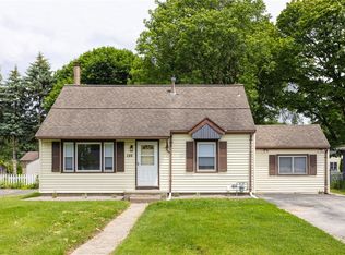 120 Newton Rd, Rochester, NY 14626