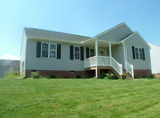 1650 Dinwiddie Ct, Petersburg, VA 23803