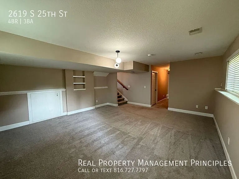 2619 S 25th St — Photo 17