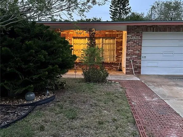 1323 Hawaii Ave, Palm Harbor, FL 34683
