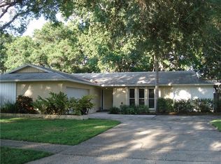 2867 Meadow Oak Dr E, Clearwater, FL 33761