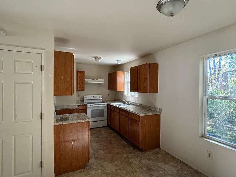234 Kingston Ave #1 — Photo 6