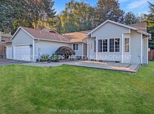 5530 SW Coronado St, Portland, OR 97219