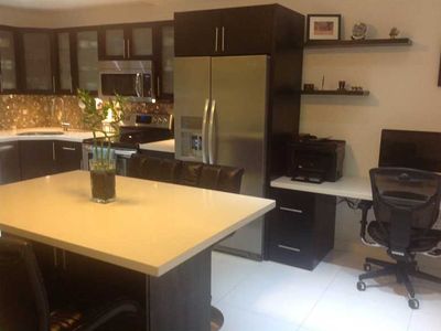 7300 Byron Ave APT 4, Miami Beach, FL, 33141