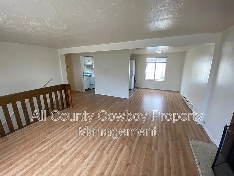 704 Ferris Ct #1 — Photo 5
