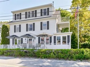 6 Central Park Ave, Falmouth, MA 02540