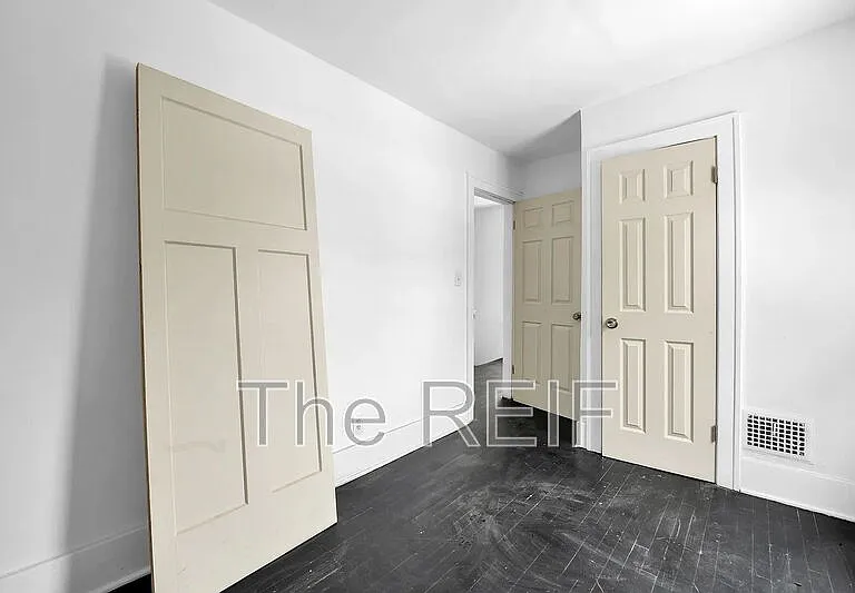 15906 Alden St — Photo 9