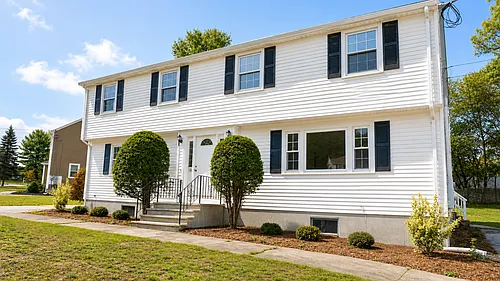 20 Andrea Dr #18 Photo 1