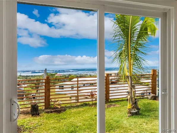 2357 Aumakua St, Pearl City, HI 96782