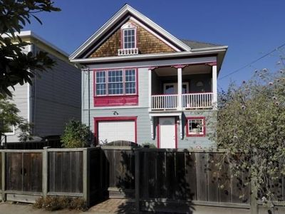 832 33rd St, Oakland, CA, 94608