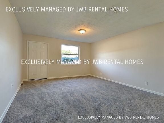 3rd image of 6189 Deepwood Dr E