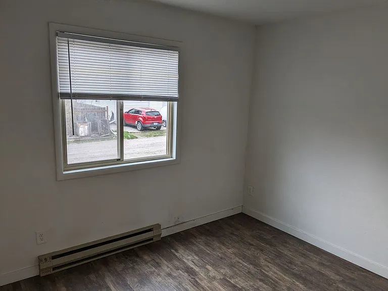 412 N Rouse Ave #A-H — Photo 22